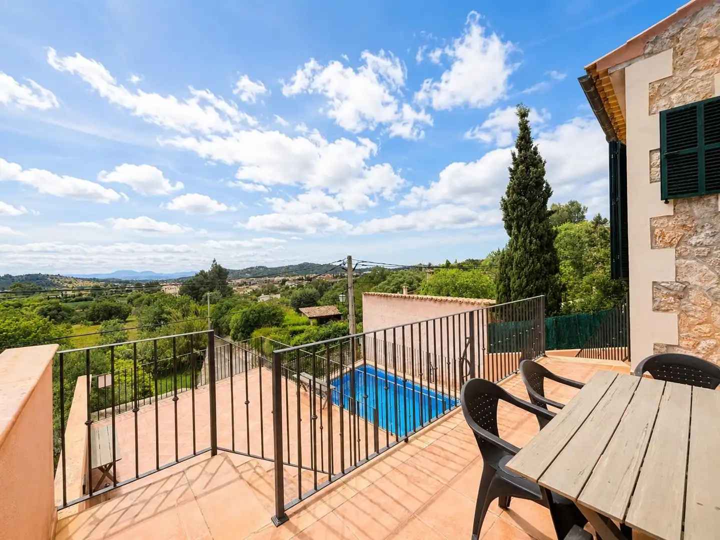 Casa amb terrassa en venda a Alaró