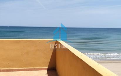 Vista exterior de Casa o xalet en venda en Sueca amb Terrassa