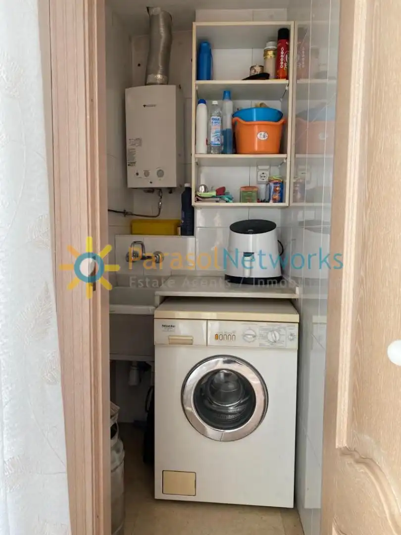 Cocina de Piso de alquiler en Gandia con Horno y Balcón