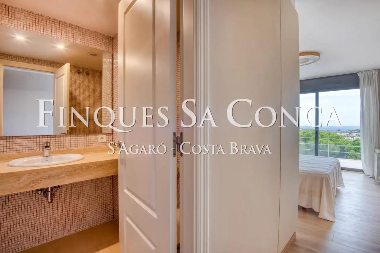 Bany de Casa o xalet en venda en Sant Feliu de Guíxols amb Aire condicionat, Calefacció i Parquet