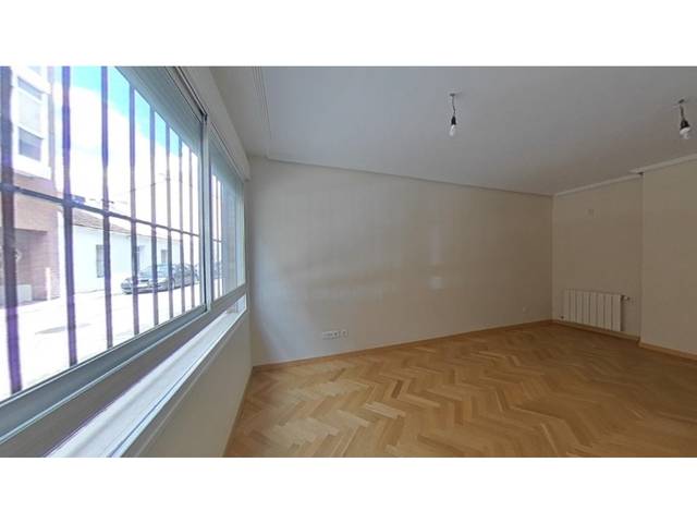 Piso en Venta en Calle Sebastian Alvaro en Campamento