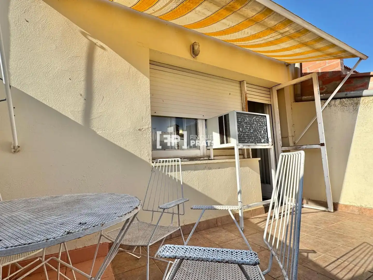 Balcony of Houses for sale in Albesa  with Air Conditioner and Heating