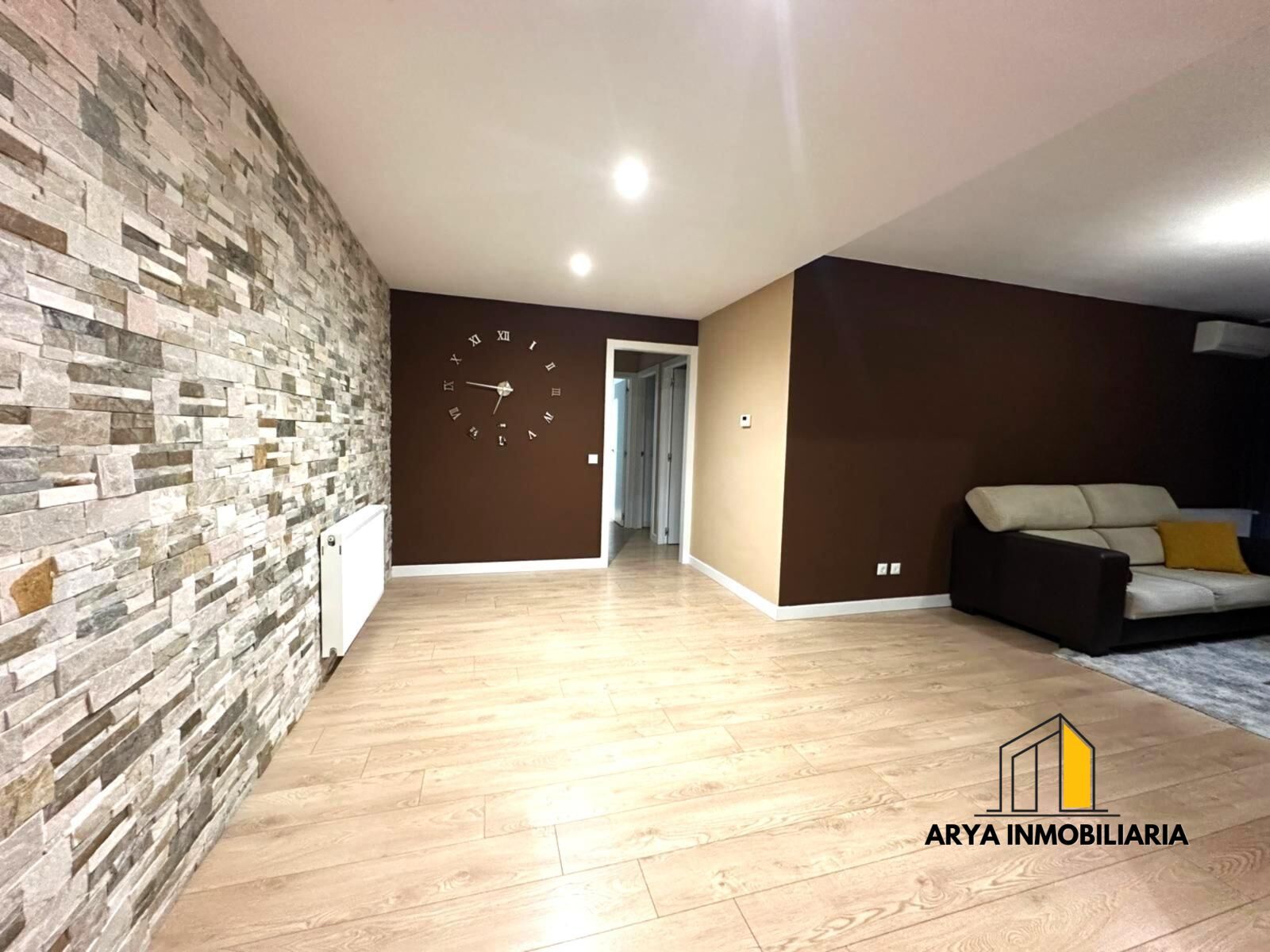 Flat for sale in Loeches  with Air Conditioner, Heating and Storage room