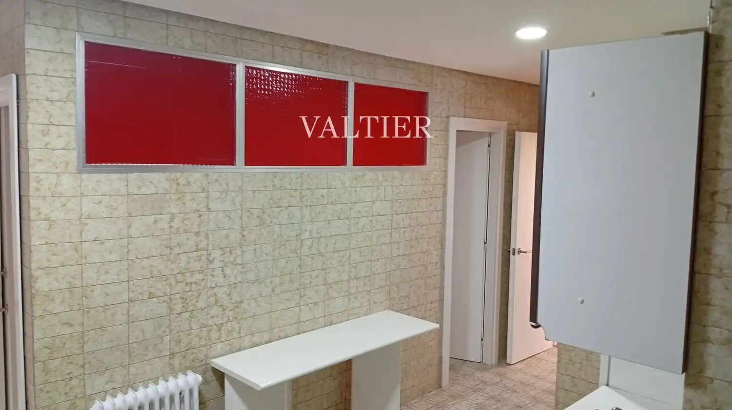 Flat for rent in Madrid  with Air Conditioner, Terrace and Swimming Pool