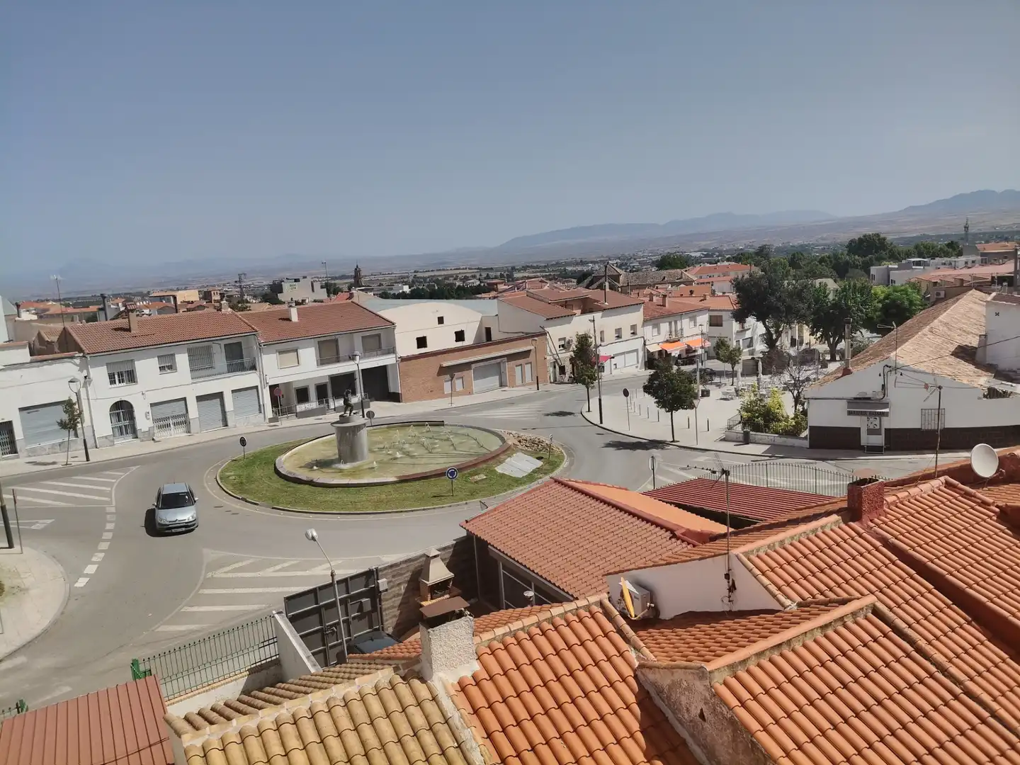 Vista exterior de Casa o xalet en venda en Baza amb Terrassa