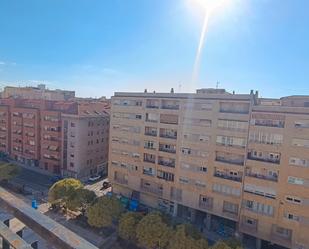 Exterior view of Flat for sale in Salamanca Capital
