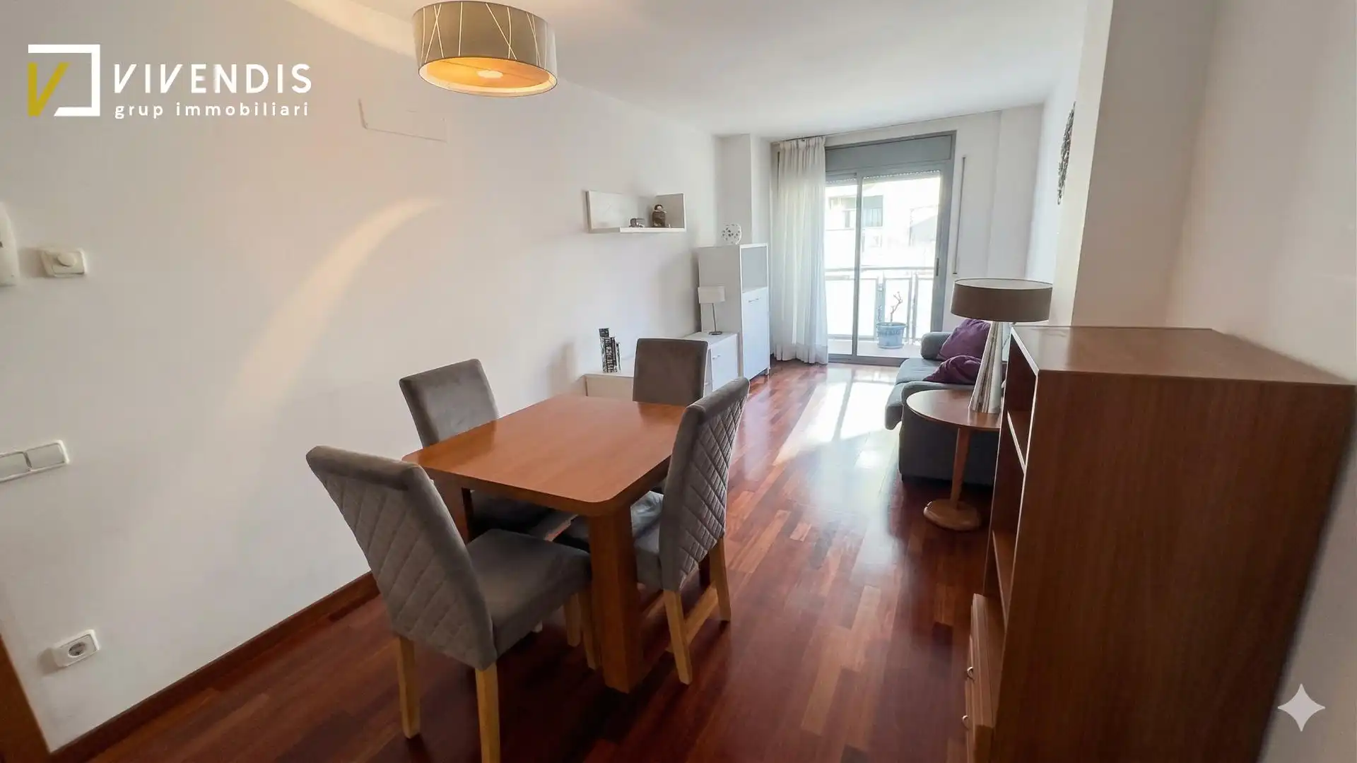 Piso de alquiler en Calle Camp de Mart, Centre Històric