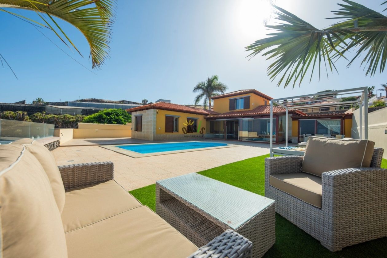 Jardí de Casa o xalet en venda en Tacoronte amb Terrassa i Piscina