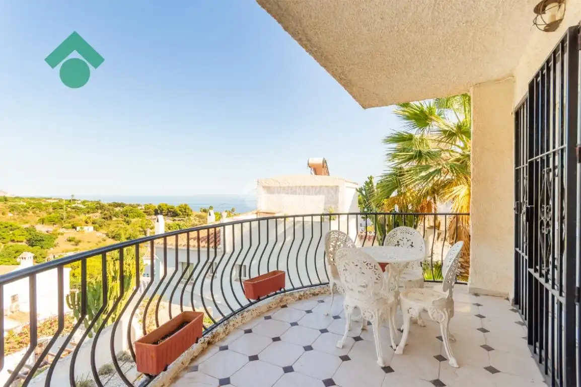 Terraza de Casa o chalet en venta en Nerja