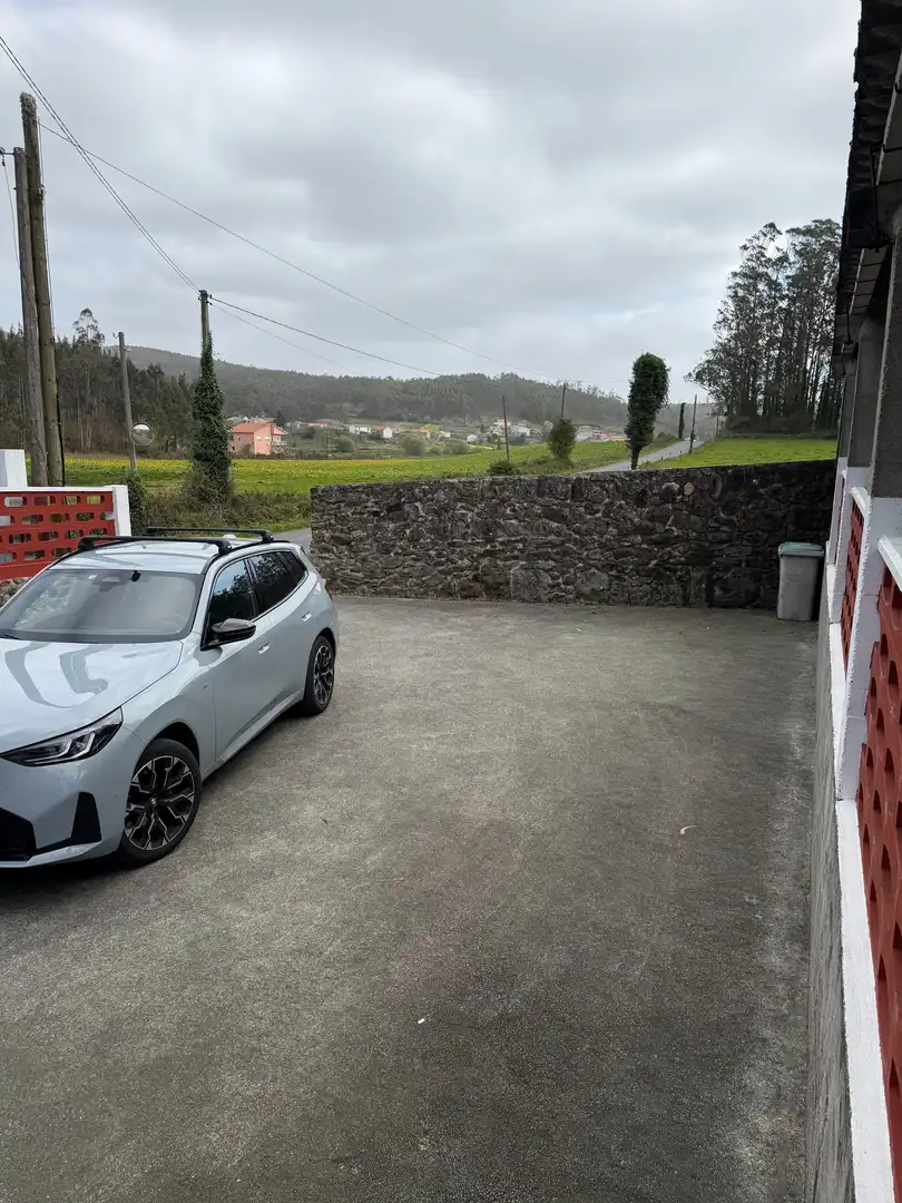 Parking de Casa o chalet en venta en Muxía con Calefacción y Jardín privado