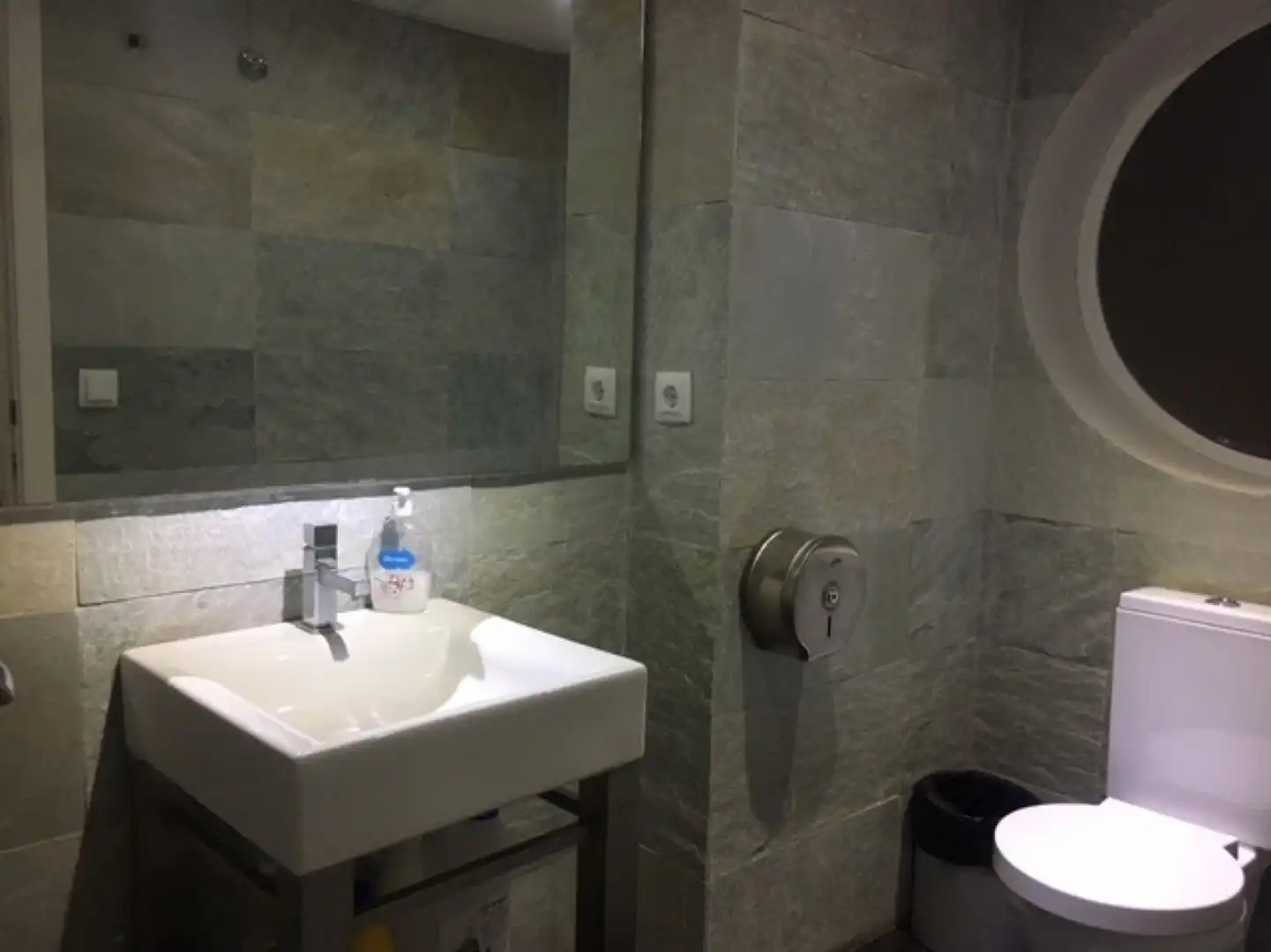 Bathroom of Office for rent in Sagunto / Sagunt  with Air Conditioner, Heating and Terrace