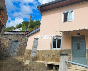 Exterior view of Single-family semi-detached for sale in Aller  with Terrace