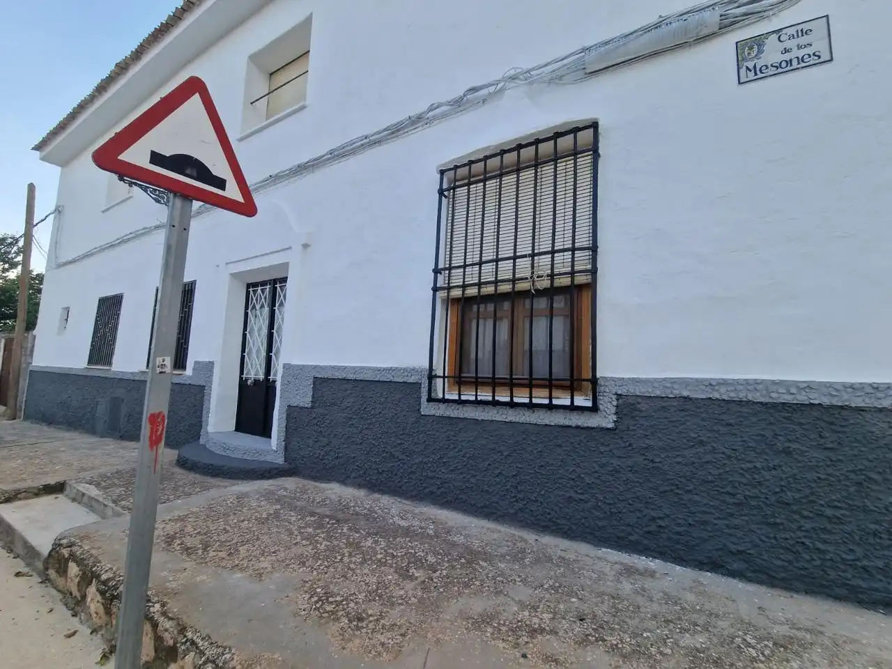 Außenansicht von Country house zum Verkauf in Pozorrubio de Santiago mit Heizung