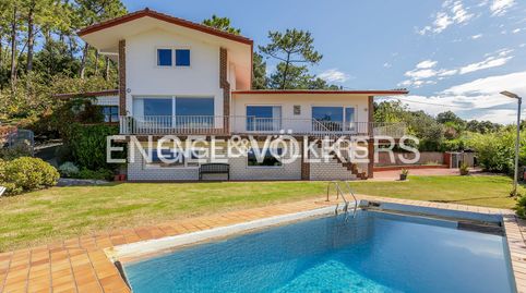 Casa de lujo con vistas espectaculares al mar y piscina en Gorliz, Bild 4