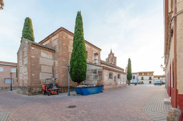 Casa-chalet en Venta en C/ San Miguel en Las Herencias