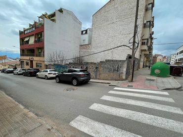 Wohnbaugrundstück zum Verkauf in Úbeda
