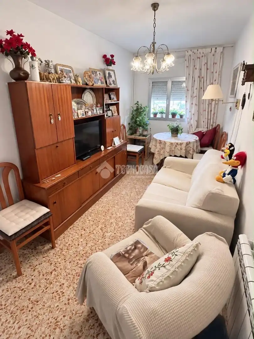 Flat for sale in Carabanchel, imagen 2
