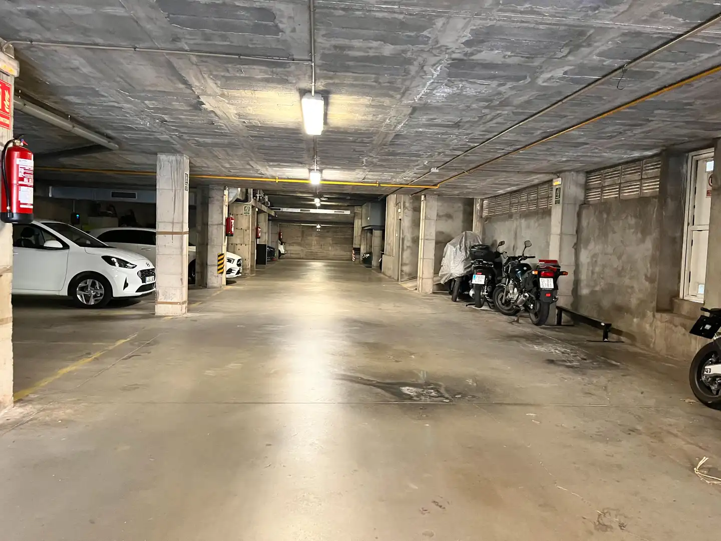 Aparcament de Garatge en venda en Girona