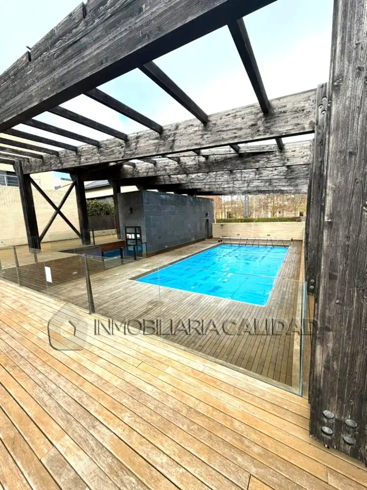 Casa o xalet en venda a Universidad - Las Huelgas