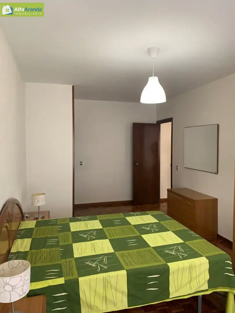 Bedroom of Flat for sale in Aranda de Duero  with Parquet flooring and Terrace