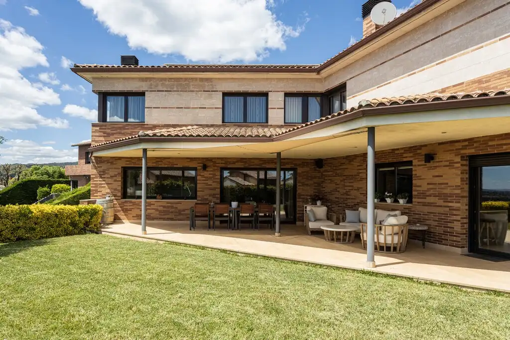 Terrace of Houses for sale in La Garriga  with Air Conditioner, Heating and Private garden