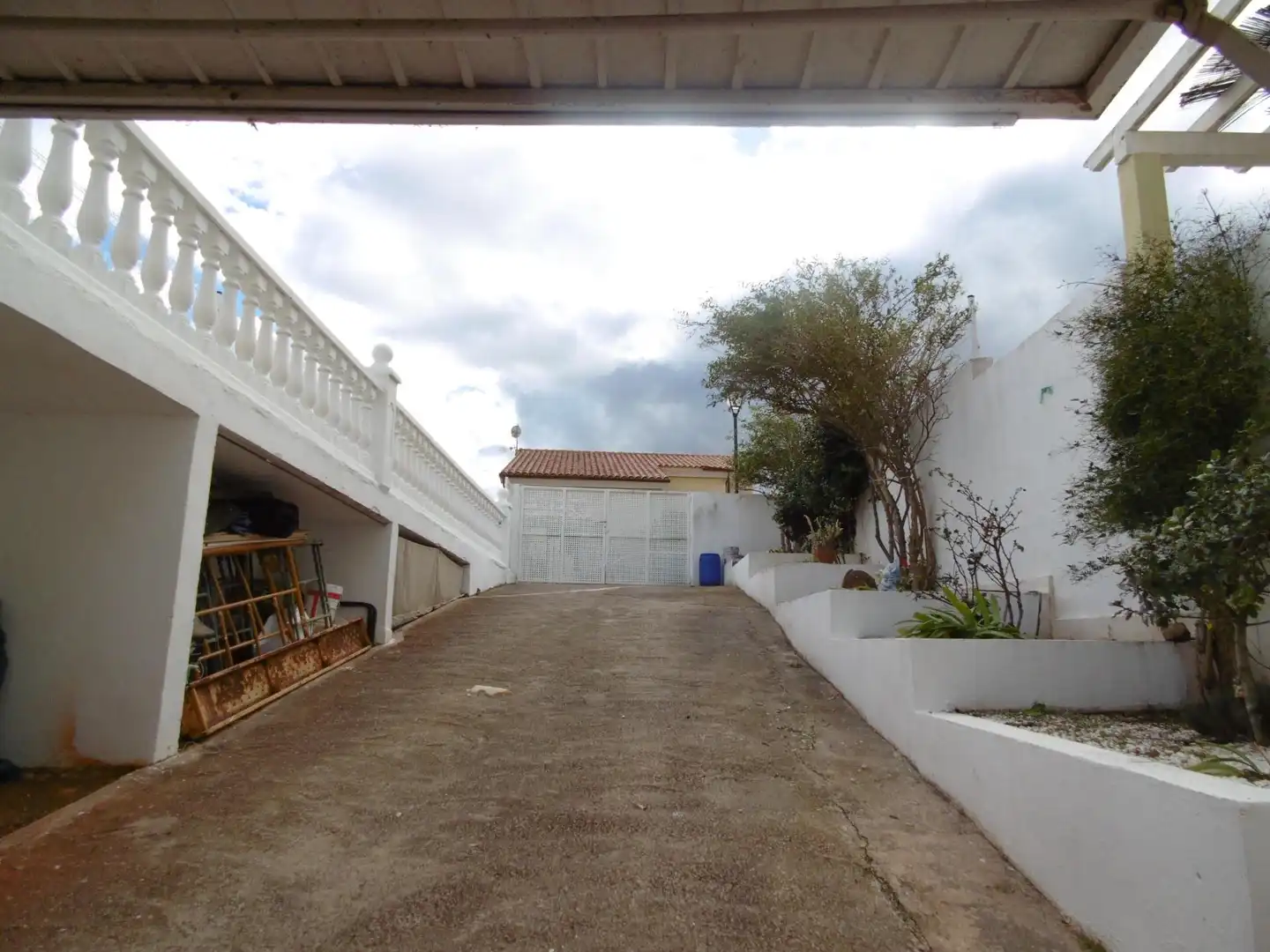 Exterior view of Detached homes for sale in Costur  with Air Conditioner, Heating and Parquet flooring