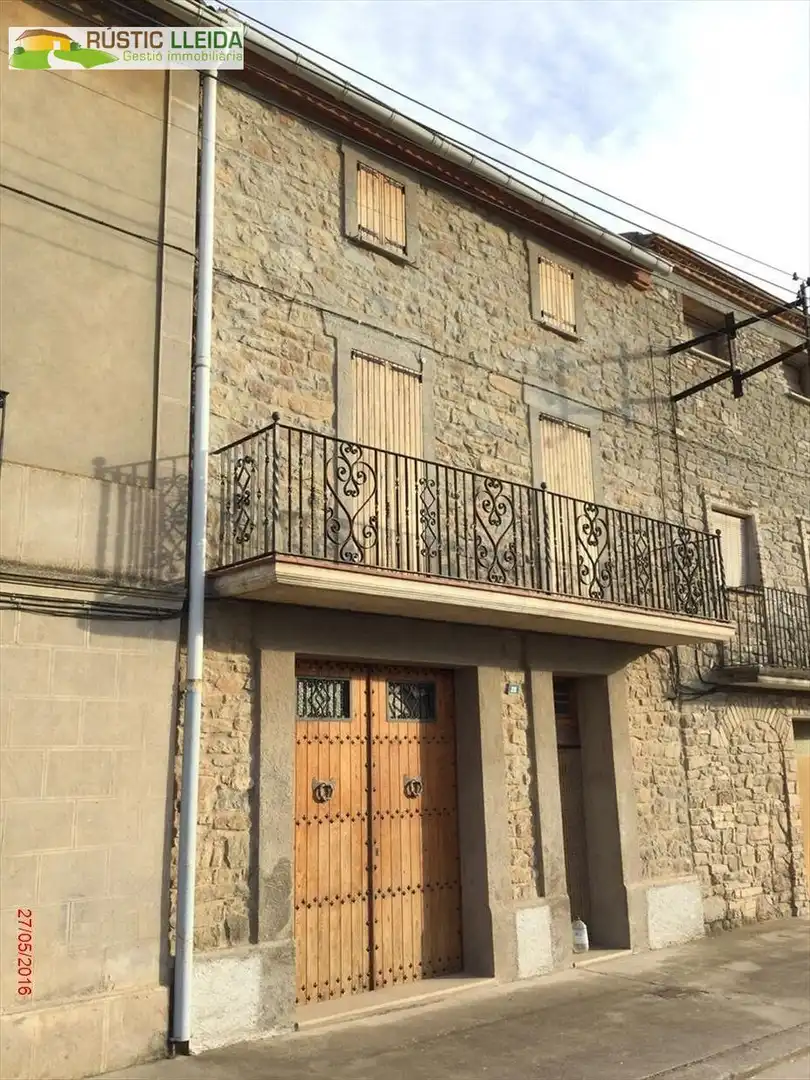 Casa con terraza en venta en Tornabous