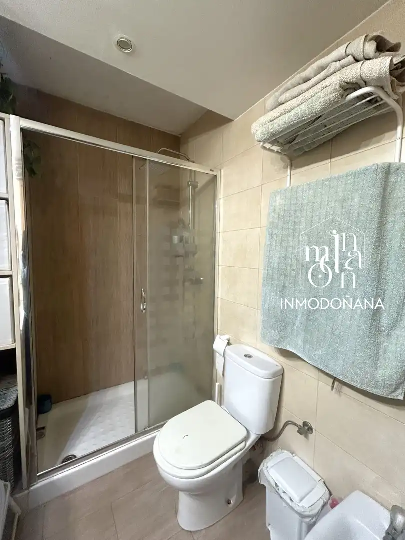 Badezimmer von Wohnung zum Verkauf in Almonte mit Klimaanlage, Heizung und Terrasse
