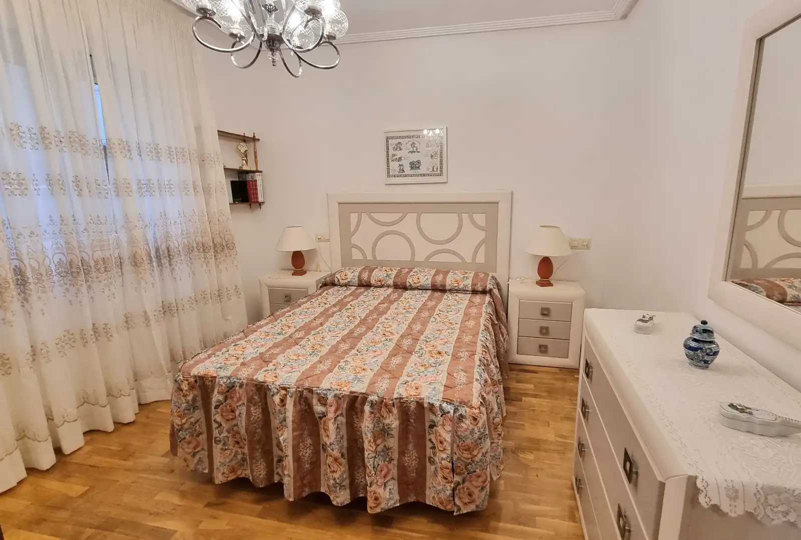 Habitación de Piso de alquiler en Carreño con Amueblado