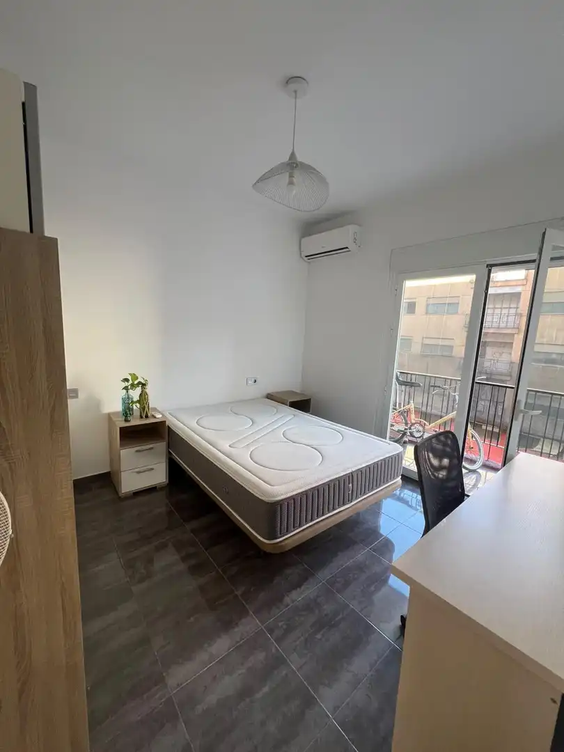 Apartment with terrace to rent in Ciudad Jardín - Tagarete - El Zapillo, imagen 27