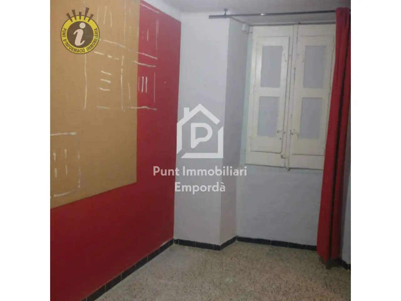 Terreny industrial en venda en Figueres