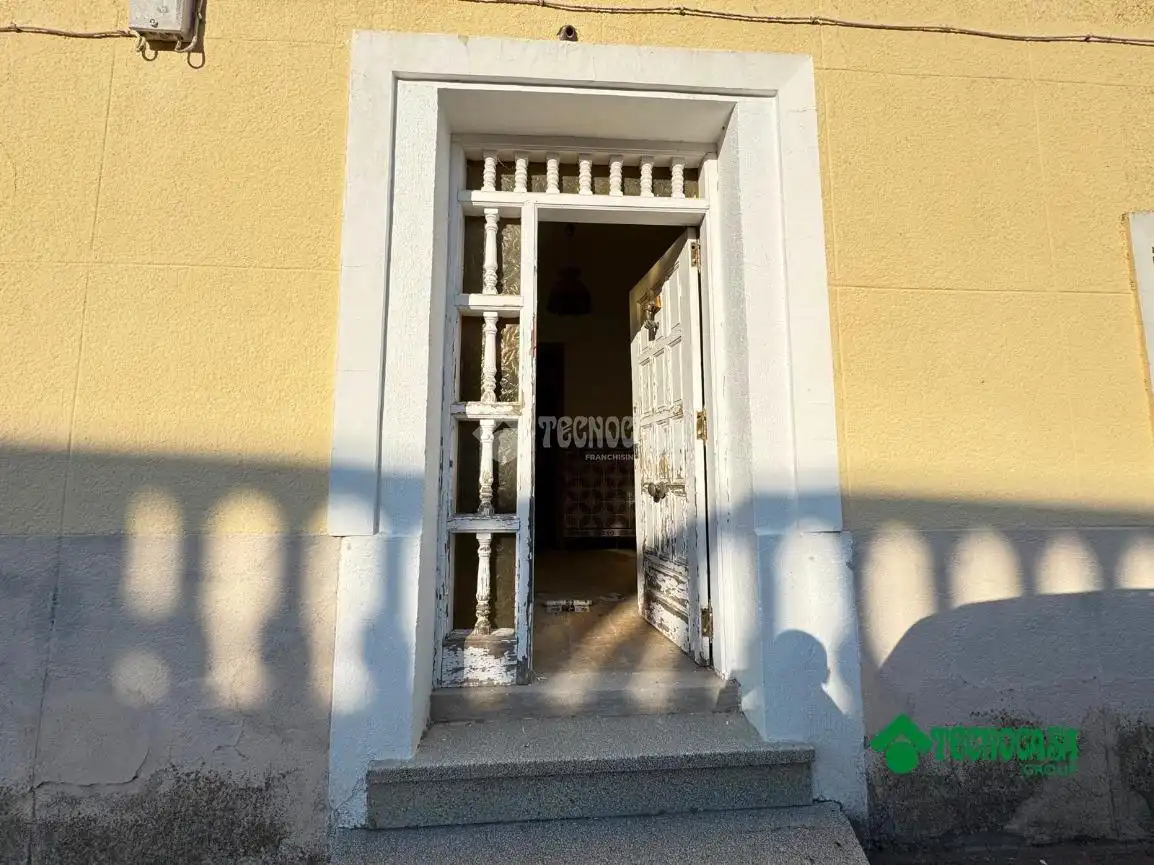 Houses for sale in Alcabón