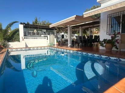 Piscina de Casa o xalet en venda en Torrox amb Aire condicionat, Calefacció i Jardí privat