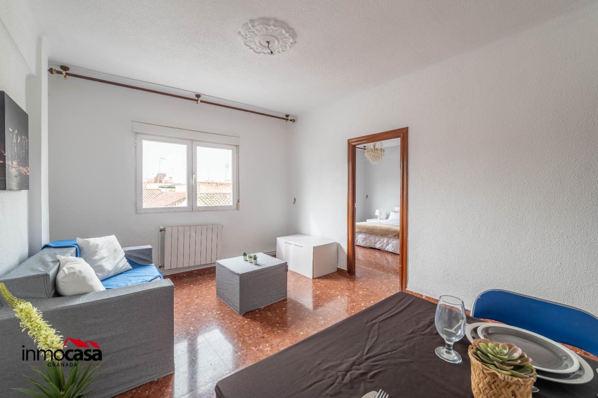 Bedroom of Flat for sale in  Granada Capital  with Air Conditioner and Alarm