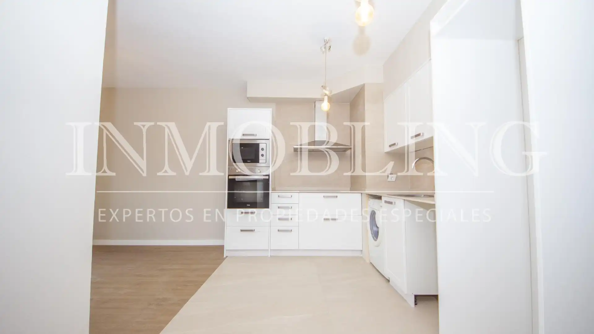 Cuina de Pis en venda en Lloret de Mar amb Parquet i Balcó