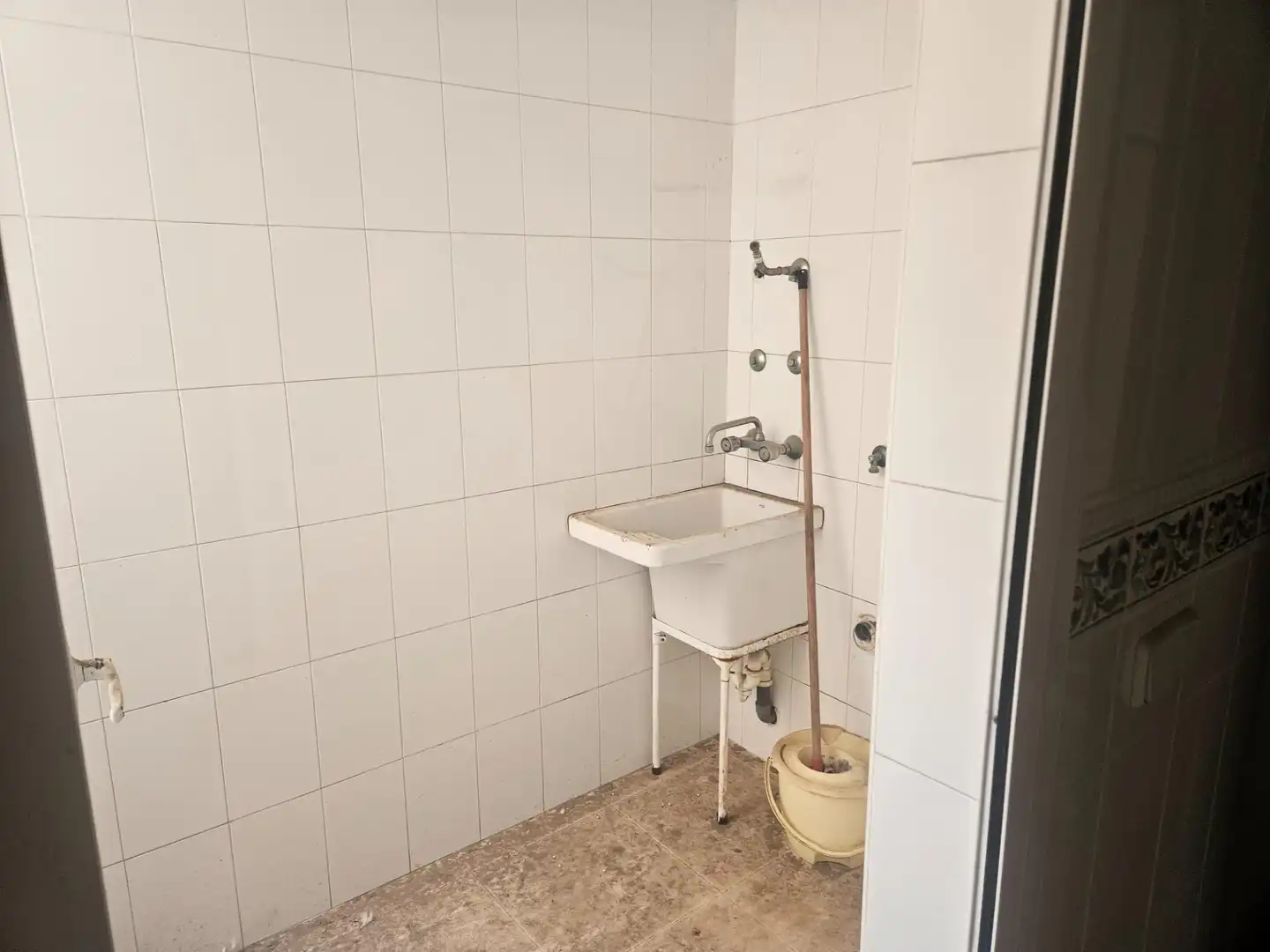 Baño de Piso en venta en Roquetas de Mar con Terraza