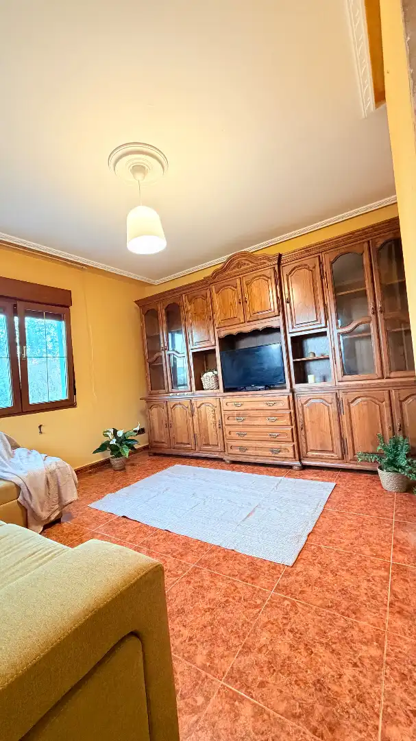 Wohnzimmer von Haus oder Chalet zur Miete in Gijón  mit Heizung, Privatgarten und Möbliert