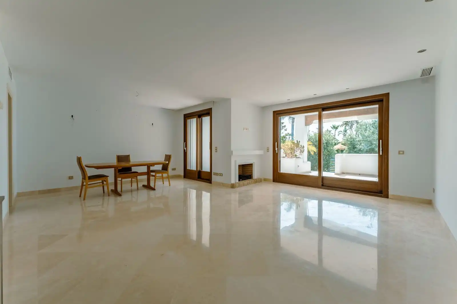 Reihenhaus mit Pool zum Verkauf in El Paraíso, imagen 5