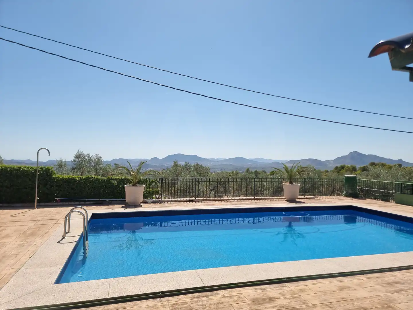 Detached house with pool for sale in Sax