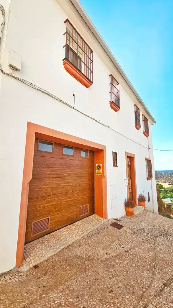 Vista exterior de Casa o chalet en venta en Cañaveral de León con Aire acondicionado, Jardín privado y Terraza