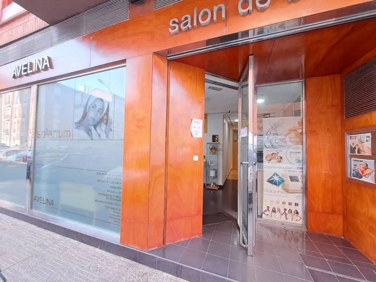 Local comercial en venda a Calle Hermanos Machado