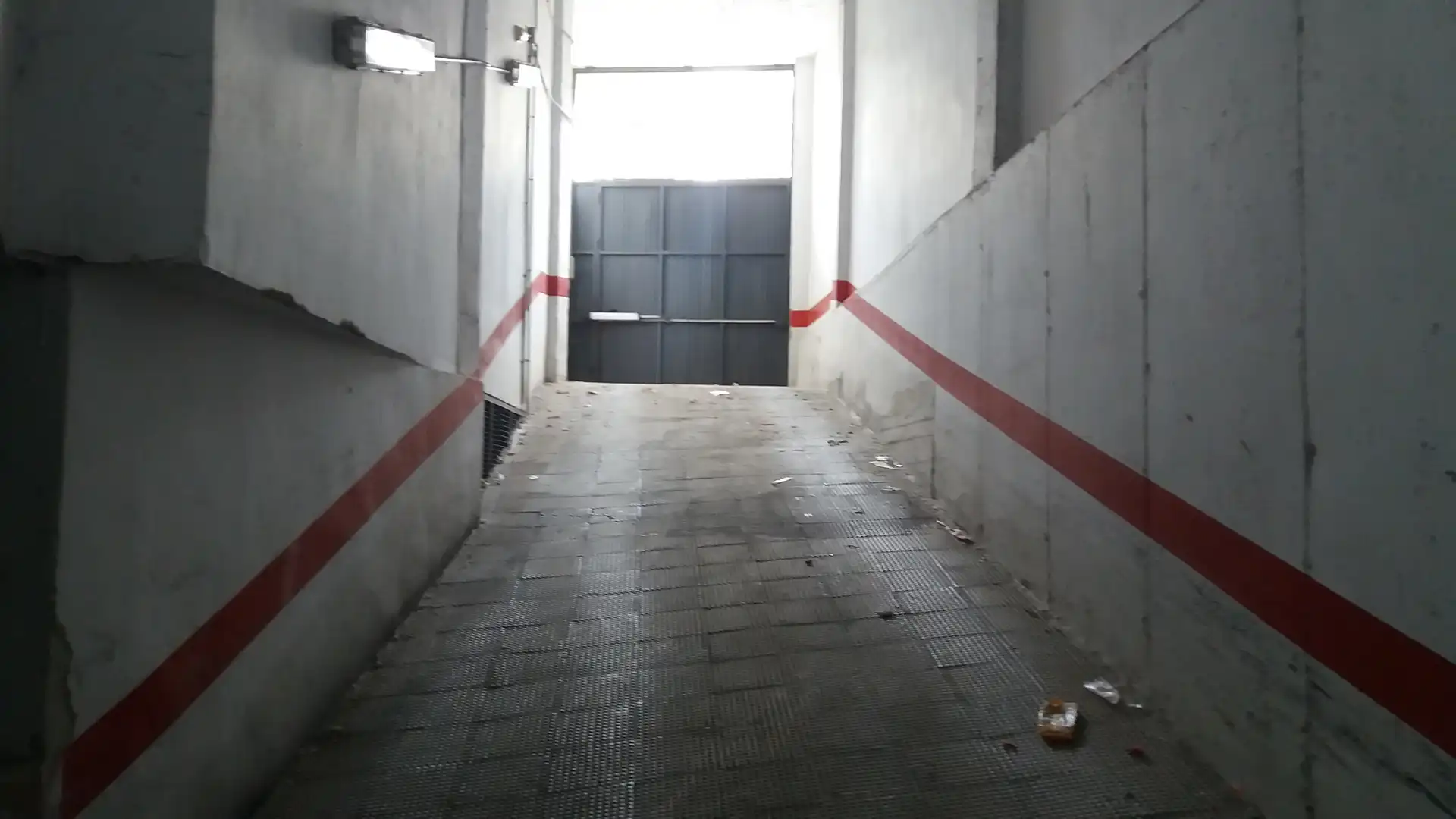 Aparcament amb ascensor en venda a Jose Maria Tomassetti, imagen 7