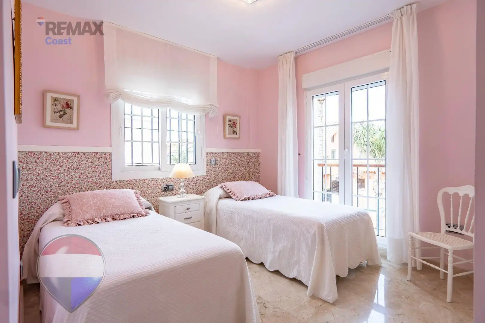 Schlafzimmer von Einfamilien-Reihenhaus zum Verkauf in Torremolinos mit Klimaanlage, Heizung und Terrasse