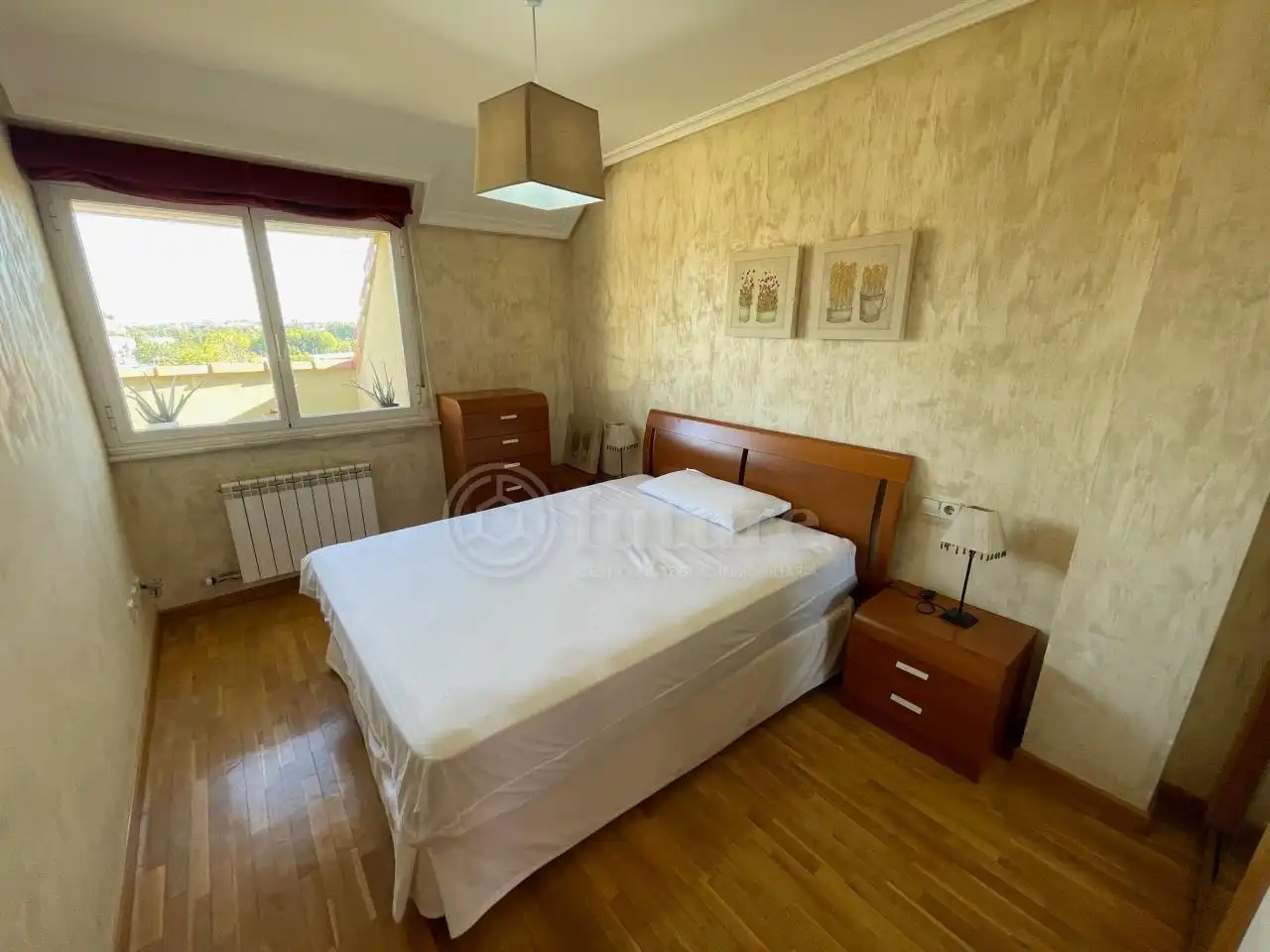 Bedroom of Attic for rent in Salamanca  with Heating, Parquet flooring and Terrace