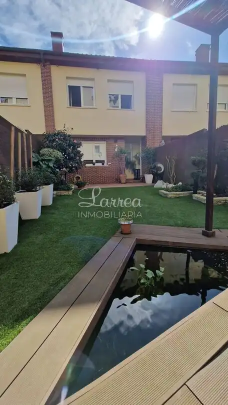 Garten von Einfamilien-Reihenhaus zum Verkauf in Igorre mit Heizung, Privatgarten und Terrasse