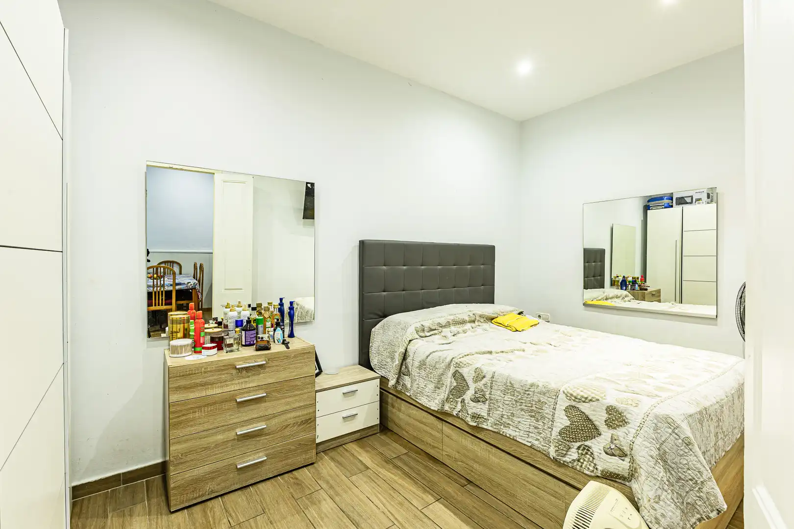 Habitación de Casa adosada en venta en Sant Andreu