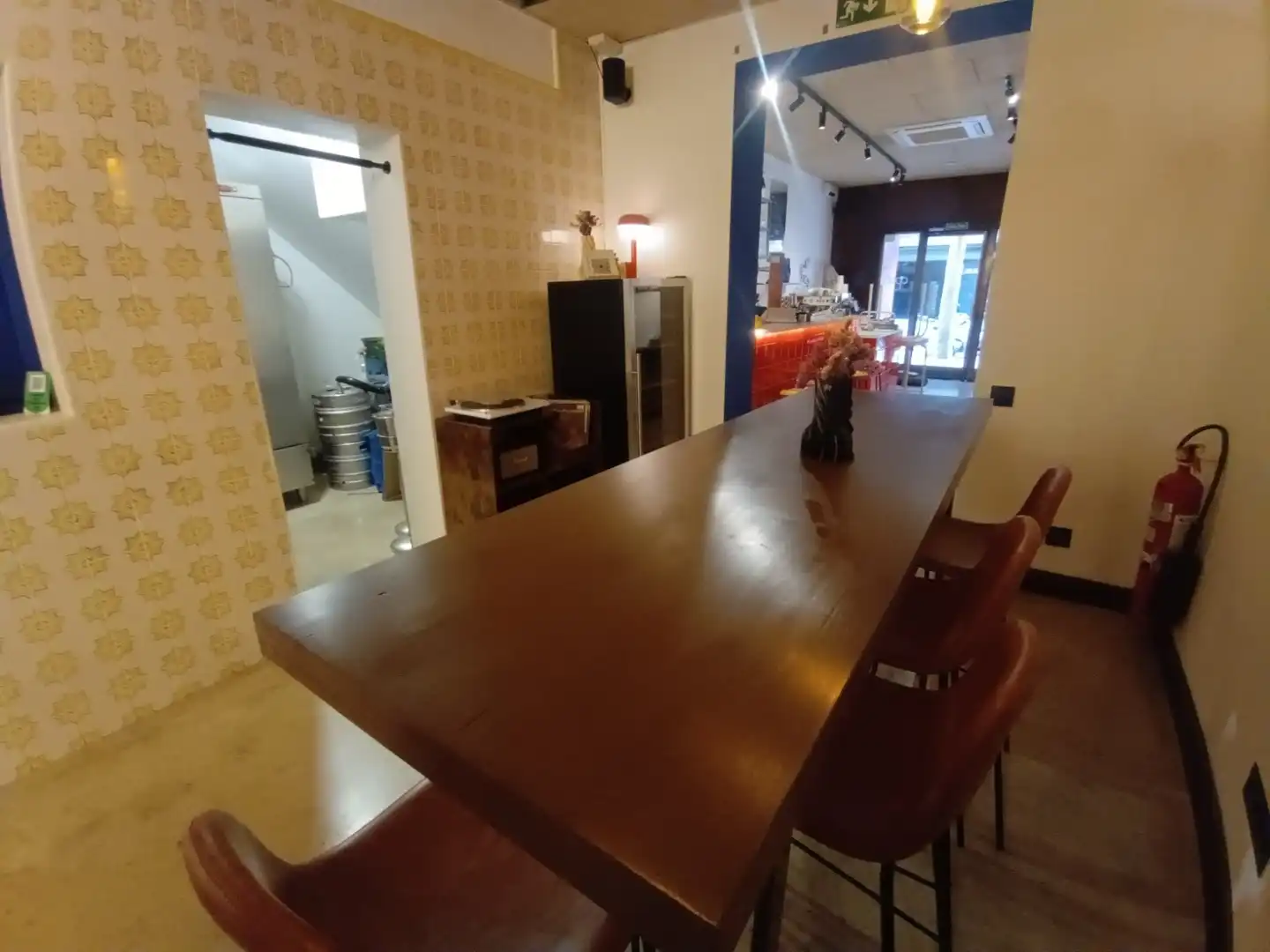 Business premises for transfer in Eixample, imagen 26