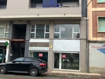Local comercial en alquiler en Avenida de Aragón