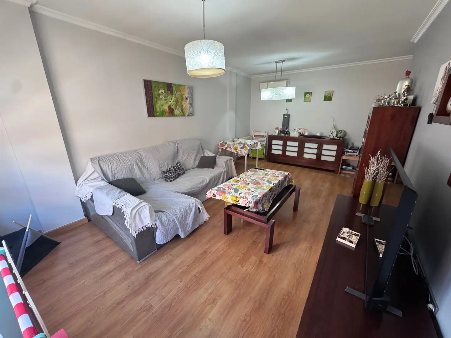 Sala de estar de Piso en venta en Villena con Aire acondicionado, Calefacción y Trastero