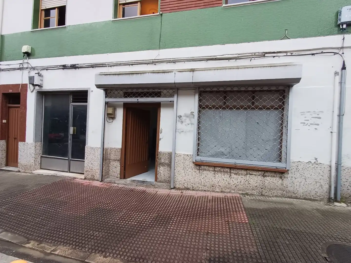 Vista exterior de Casa o chalet en venta en Mieres (Asturias) con Trastero y Piscina